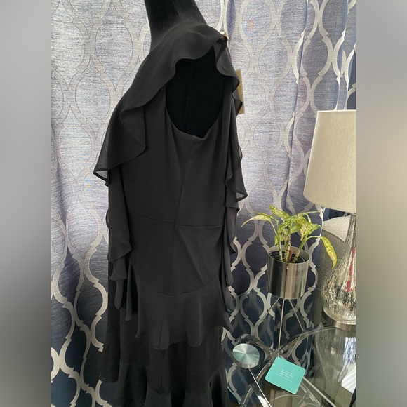 Michael Kors black dress. - Picture 2 of 3